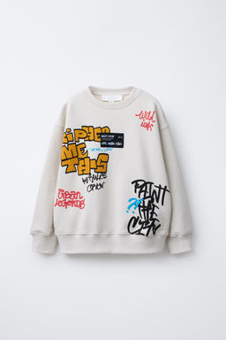 GRAFFITI LABEL SWEATSHIRT