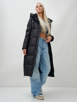 Пальто утепленное стеганное зимнее с капюшоном женское черного цвета 9608Ch - Mtforce фото 12