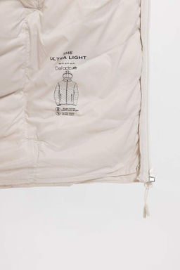 Водоотталкивающая приталенная куртка-пуховик DeFactoFit с капюшоном  фото 7