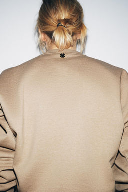 PATCH SWEATSHIRT - Zara фото 12