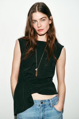 TOP SISA FRUNCES / Negro - Zara фото 2