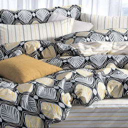 Простыня Евростандарт "Аметист" 240х220см, поплин "Премиум Пакистан" 125г/м2, хлопок 100%, упаковка "классическая" ПВХ 28х41см, "Домашняя мода" (Россия)