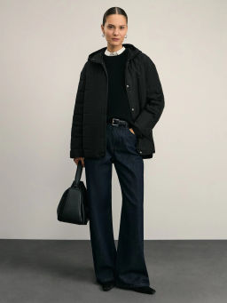 Куртка стеганая с капюшоном / Zarina