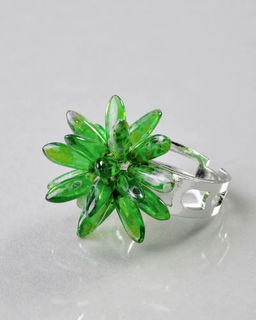 Bozhena Rylovska. Кольцо со вставкой в виде цветка