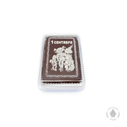1 Сентября Девочка с букетом (160 гр)