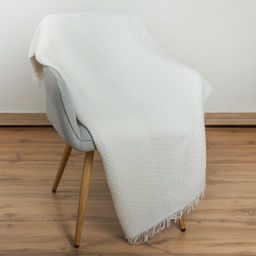 Плед п/ш декоративный 26СП194С-ДЯ суровый 150*140 цв. молочный (2-4)