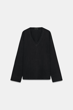 CAMISETA ESCOTE PICO ALGOD?N / Negro - Zara фото 5