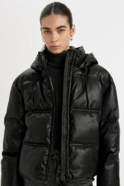 Su Itici Suni Deri Mont Kapusonlu Ici Polarl? Fermuarl? Cepli