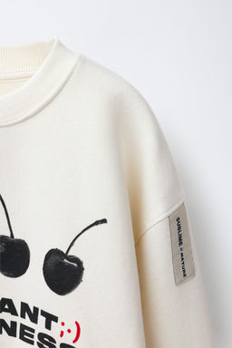 CHERRY AND SLOGAN SWEATSHIRT - Zara фото 3