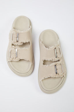 Trendyolmilla Shoes Ekru Denim Puskullu Toka Detayl? Cift Bantl? Kad?n Terlik TAKSS25TE00038  фото 6