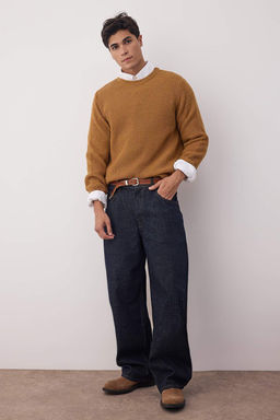 TRENDYOL MAN Camel Regular Fit Yunlu Bisiklet Yaka Dokulu Basic Triko Kazak TMNAW23KZ00028