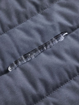 Куртка мужская стёганая с капюшоном с графеновой подкладкой темно-серого цвета 9623_1TC