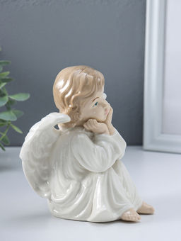 Сувенир керамика "Ангел в белом платье, сидит" 10х11х15,5 см