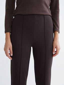 Dar Fit Kad?n Pileli Pantolon