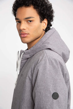 Водоотталкивающее пальто приталенного кроя с капюшоном на флисовой подкладке из искусственного меха - Defacto фото 5