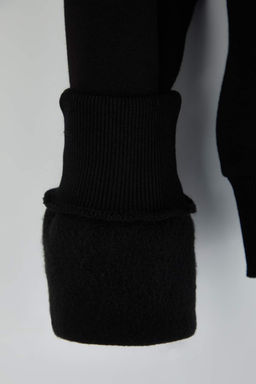 Teen Siyah Orme Sweatshirt TWOAW26SW00189 - Trendyolmilla фото 3