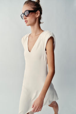 VESTIDO CORTO ASIM?TRICO HOMBRERAS / Crudo - Zara фото 6