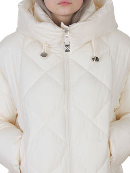 8811 MILK WHITE Куртка зимняя женская (150 гр. холлофайбер)