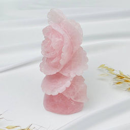 Цветок из Розового кварца