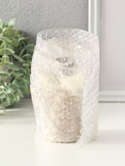 Фигурка полистоун Девочка-ангел с венком-сердце, 4.5?8?12 см