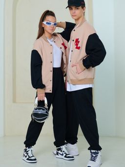 Костюм спортивный