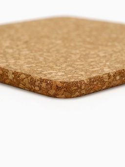 Подставка под горячее керамическая Белочка, 19.5 см