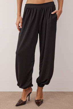 Siyah Burumcuk Pacas? Lastikli Orme Salvar Pantolon TWOAW26PL00139