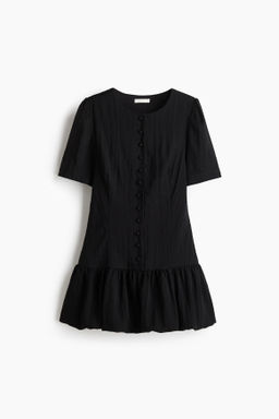 Vestido con bajo burbuja