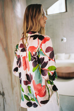 CAMISA SATINADA ESTAMPADO FLORAL / Multicolor - Zara фото 3