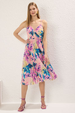 TRENDYOLMILLA Siyah Belden Ac?lanMidi Kruvaze Piliseli Ayarlanabilir Ask?l? Esnek Orme Elbise TWOSS20EL2729  фото 22