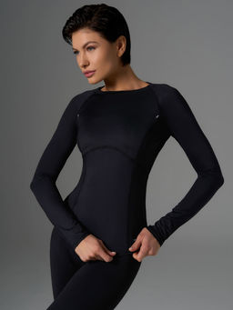 Рашгард с плоскими швами