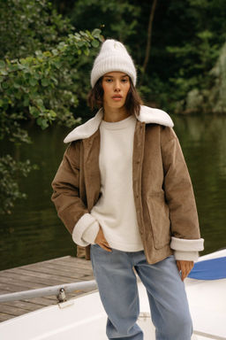 Куртка вельветовая "Беж" женская