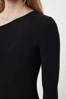 TRENDYOLMILLA Murdum Duz Asimetrik Yaka Detayl? Vucuda Oturan Esnek Maxi Orme Elbise TWOAW25EL00106  фото 4