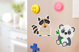 Кристальная (алмазная) мозаика ФРЕЯ ALVM-090 магнит Панда 9 х 10 см