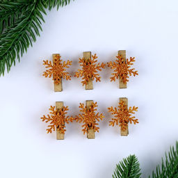 Цена за 2 шт. Прищепки декоративные новогодние Снежинки золотые, 6 шт.