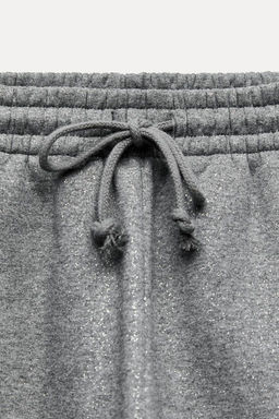 SHINY PLUSH TROUSERS - Zara фото 8