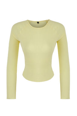 Teen Ac?k Sar? Fitted/Vucuda Oturan Crop/K?sa Orme Bluz TWOAW26BZ00080 - Trendyolmilla фото 5