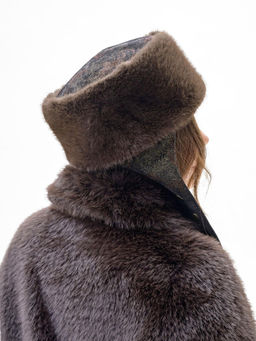 Т26-22 Таблетка кубанка вельветовая с мехом "норка"