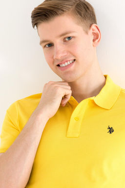 U. S. Polo Assn Мужская темно-желтая базовая футболка с воротником-поло
