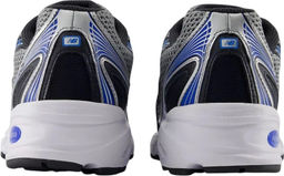 Кроссовки взрослые