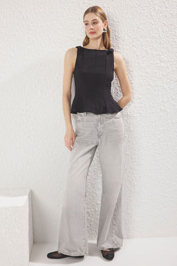 Trendyolmilla Siyah Fiyonk Detayl? Fitted Ask?l? Peplum Dokuma Bluz TWOSS25BZ00494  фото 2