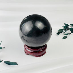 Шар из Турмалина (Шерл)