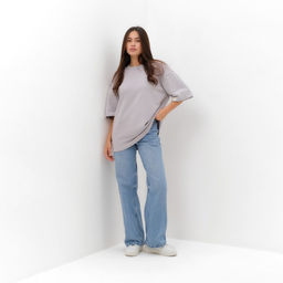 Футболка с нашивкой женская MIST Base, светло-серая, размер 50