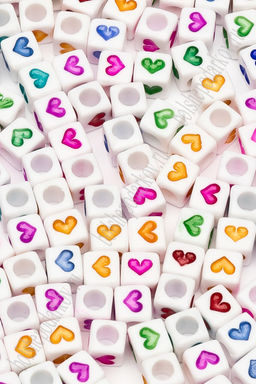 Бусины квадратные "Сердечки" 6 мм (50 гр) SF-7265, белый/микс