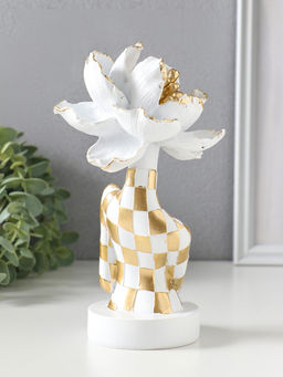 Бюст полистоун «Девушка с белым цветком, в клетчатом наряде», бело-золотой, 11×11×20 см
