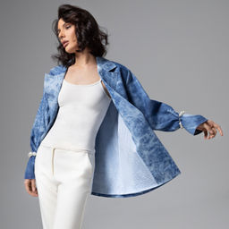 Жакет из джинсы с вышивкой Игра по правилам шика - Charutti фото 4