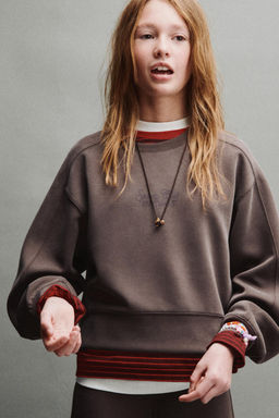 SPORTY SWEATSHIRT WITH RAISED SLOGAN - Zara фото 7