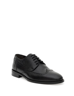 Черные классические туфли