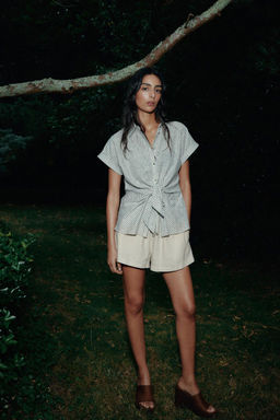 LINEN BLEND BOXER BERMUDA SHORTS