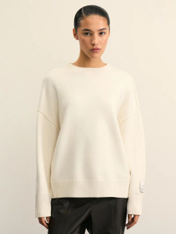 Джемпер с декоративной нашивкой / Zarina  фото 3